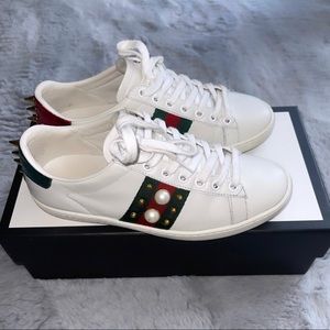 Authentic Gucci Women Sneakers